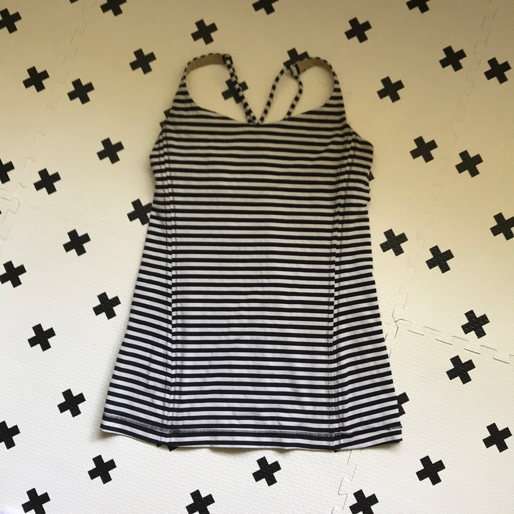 Lululemon Crisscross Black & White Tank Top Size 6